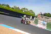Vintage-motorcycle-club;eventdigitalimages;mallory-park;mallory-park-trackday-photographs;no-limits-trackdays;peter-wileman-photography;trackday-digital-images;trackday-photos;vmcc-festival-1000-bikes-photographs